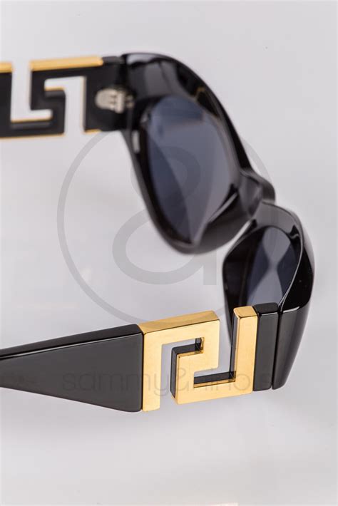 occhiali sole gianni versace mod t74|GIANNI VERSACE Mod T74 Vintage Sunglasses Notorius B.I.G..